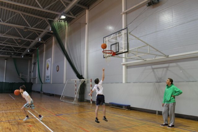 BK Valmiera basketbolisti viesojas skolā